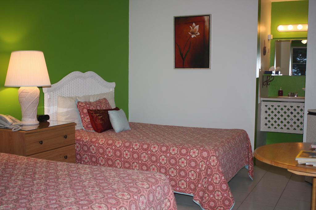 Ceiba Country Inn Fajardo Szoba fotó